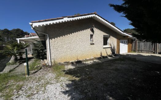 GUJAN-MESTRAS: Maison T5 de plain-pied avec garage