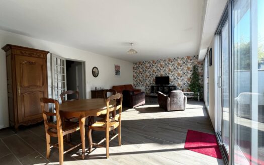 BRUGES: Sainte-Germaine – Maison T5 avec garage et jardin