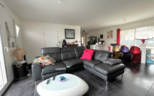 EXCLUSIVTE: LE PIAN MEDOC – Maison T6 de plain-pied